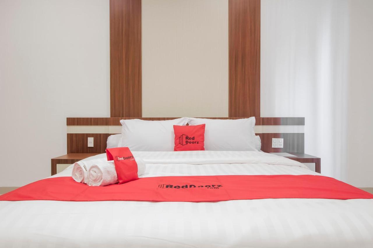 Reddoorz Premium @ Setiabudi Medan Sunggal Екстериор снимка