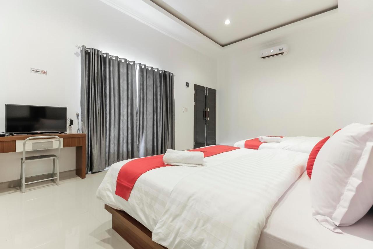 Reddoorz Premium @ Setiabudi Medan Sunggal Екстериор снимка