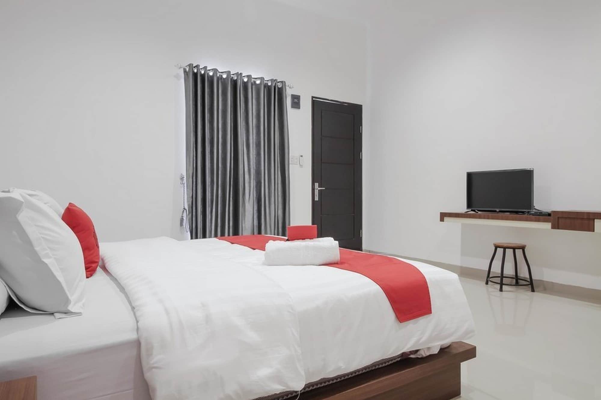 Reddoorz Premium @ Setiabudi Medan Sunggal Екстериор снимка